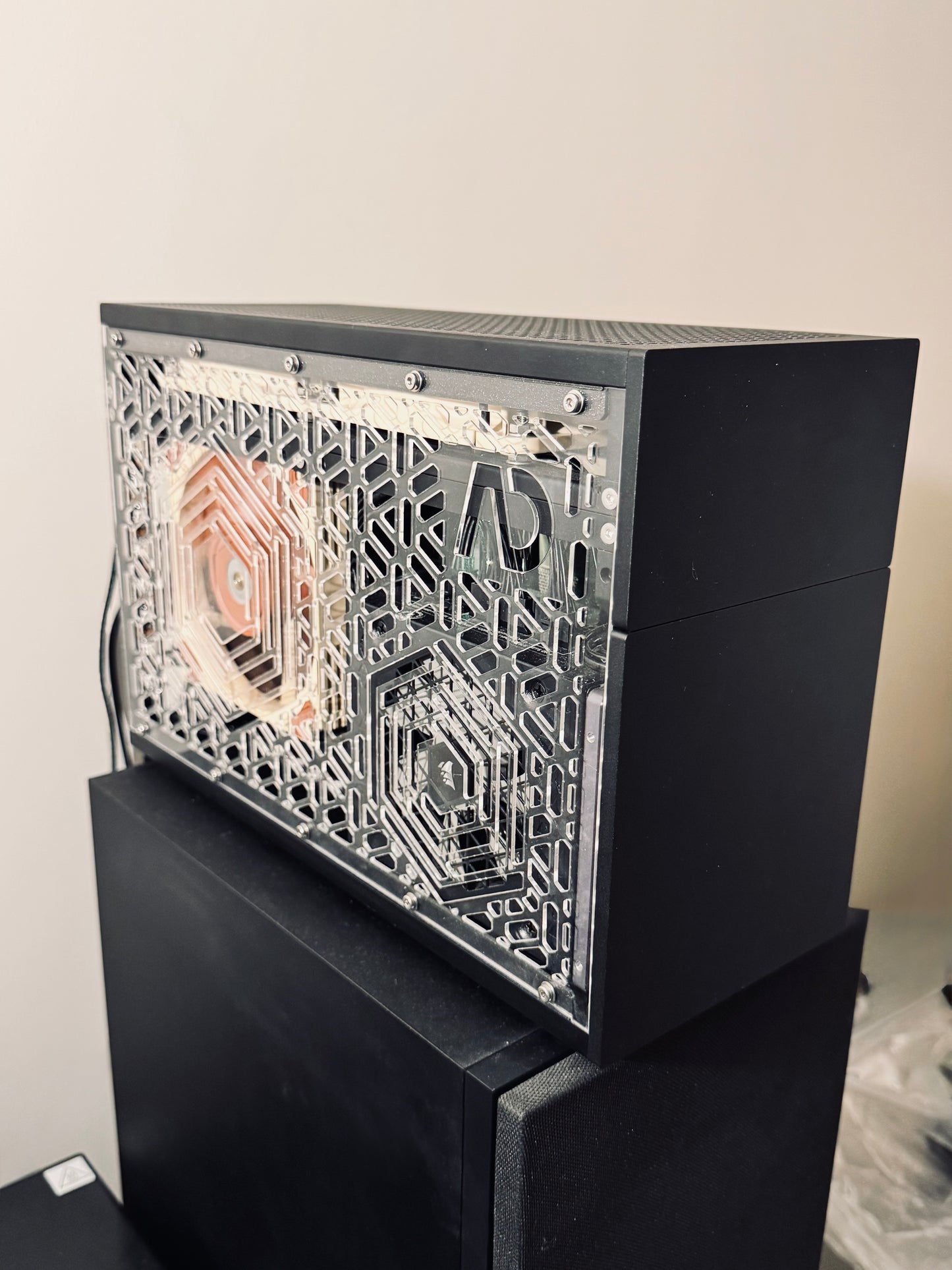 FORMD T1 V1.1 Window Side Panel