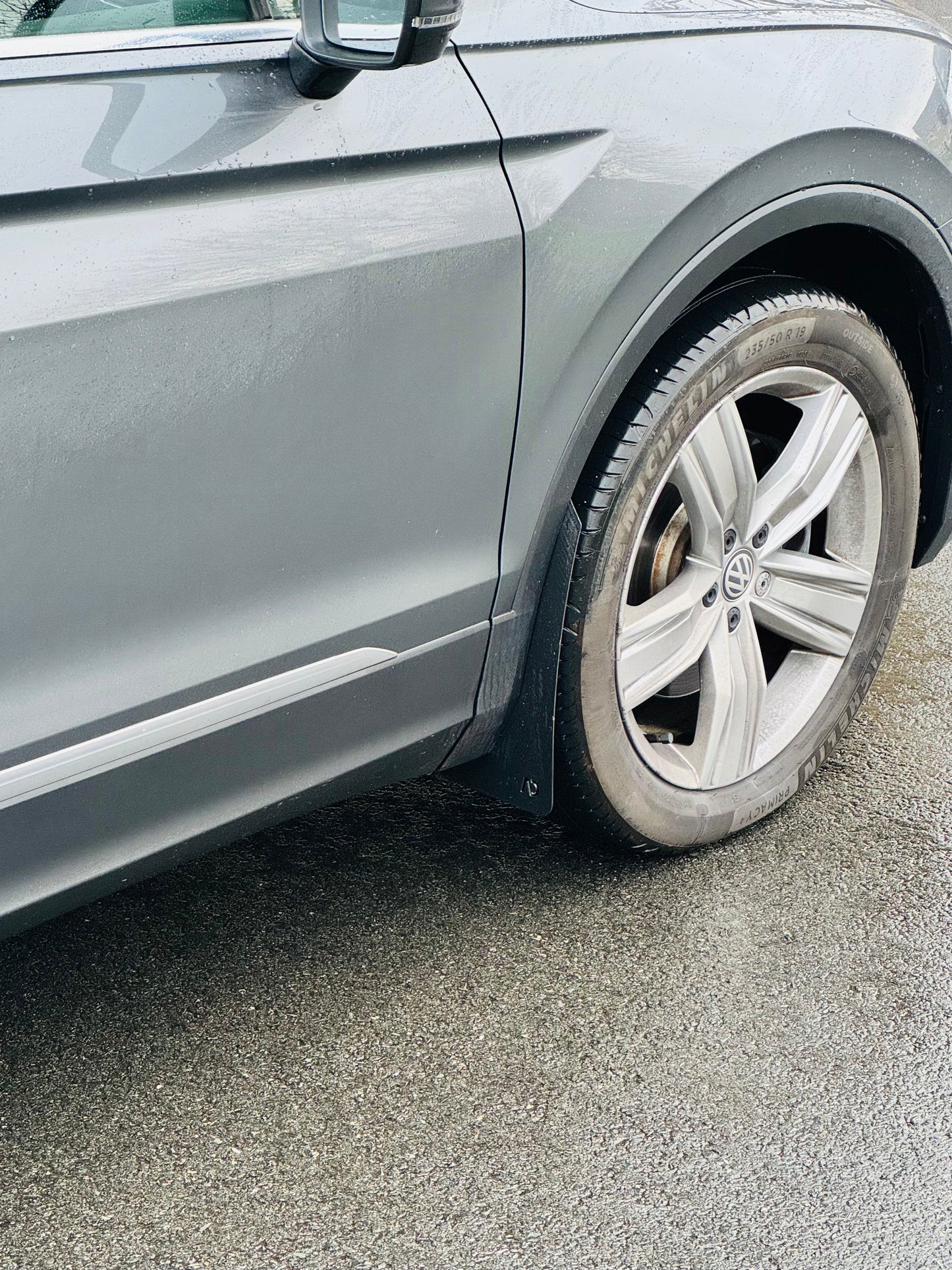 Front angled mud guard view